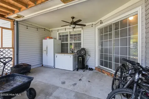 2619 Idlebrook Circle Midway Park NC 28544