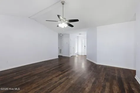 2619 Idlebrook Circle Midway Park NC 28544