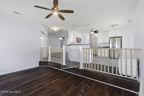2619 Idlebrook Circle Midway Park NC 28544