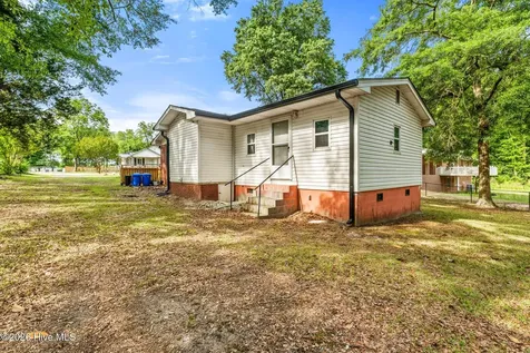 128 Parker Street Rockingham NC 28379