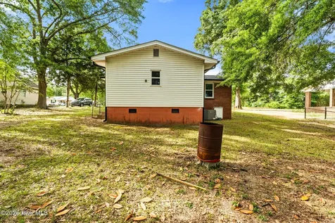 128 Parker Street Rockingham NC 28379