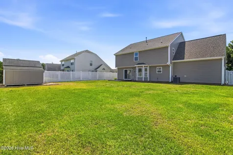 2131 Eleuthera Way Elizabeth City NC 27909
