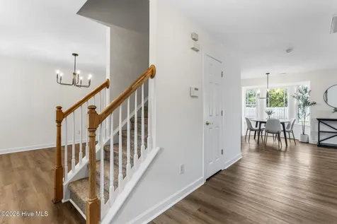 2131 Eleuthera Way Elizabeth City NC 27909