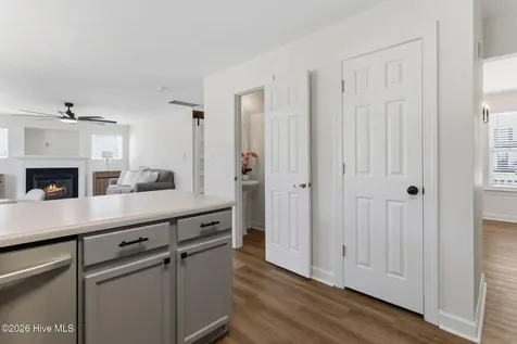 2131 Eleuthera Way Elizabeth City NC 27909