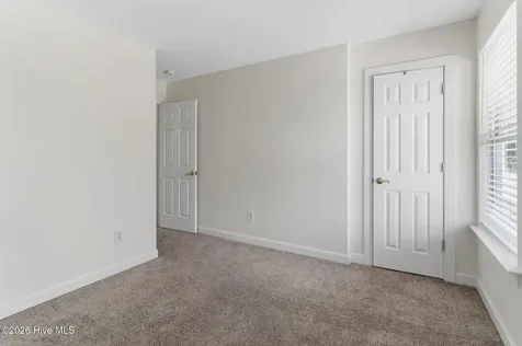 2131 Eleuthera Way Elizabeth City NC 27909
