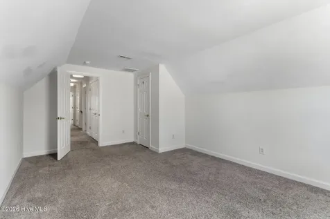 2131 Eleuthera Way Elizabeth City NC 27909