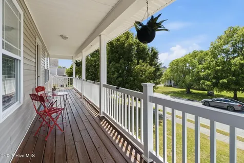 2131 Eleuthera Way Elizabeth City NC 27909