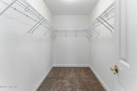 2131 Eleuthera Way Elizabeth City NC 27909