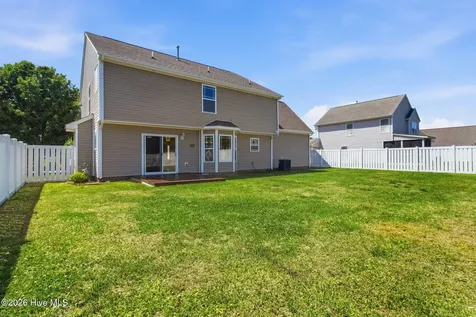 2131 Eleuthera Way Elizabeth City NC 27909