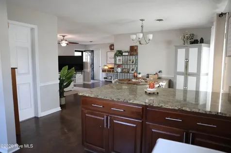 425 Palmetto Court Jacksonville NC 28546