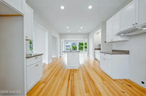301 W Gale Street Edenton NC 27932