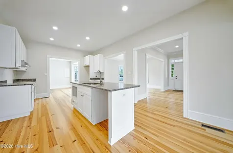 301 W Gale Street Edenton NC 27932