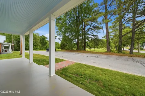 301 W Gale Street Edenton NC 27932
