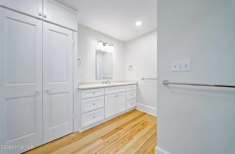 301 W Gale Street Edenton NC 27932