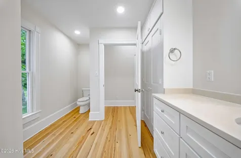 301 W Gale Street Edenton NC 27932