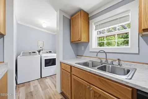 217 Woodside Drive Hampstead NC 28443
