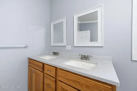 217 Woodside Drive Hampstead NC 28443