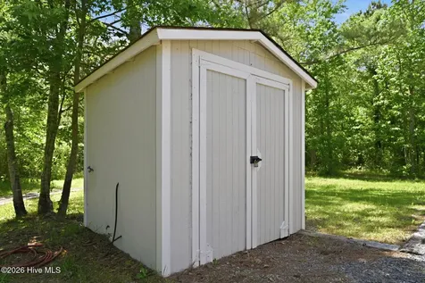 217 Woodside Drive Hampstead NC 28443