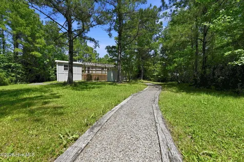 217 Woodside Drive Hampstead NC 28443