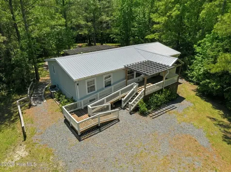 217 Woodside Drive Hampstead NC 28443
