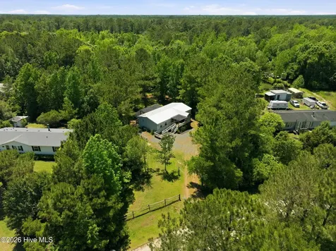 217 Woodside Drive Hampstead NC 28443