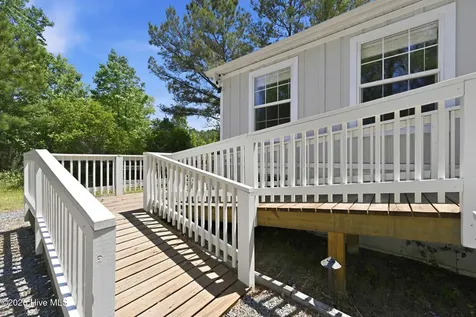 217 Woodside Drive Hampstead NC 28443
