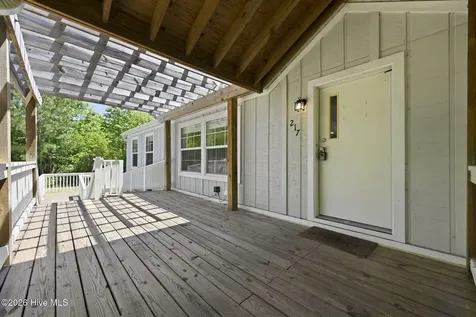 217 Woodside Drive Hampstead NC 28443