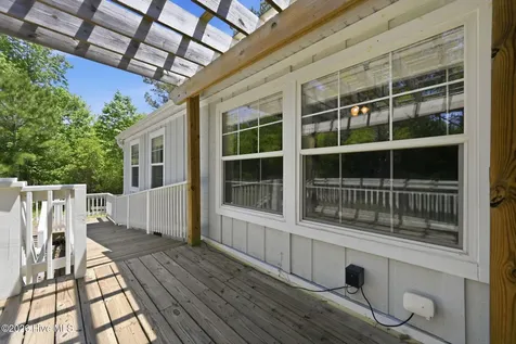 217 Woodside Drive Hampstead NC 28443