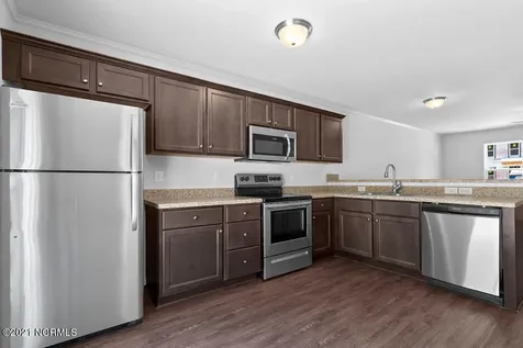 510 Pate Drive Midway Park NC 28544