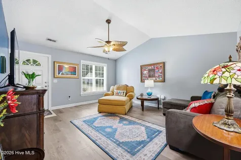 2674 Garland Road Winterville NC 28590
