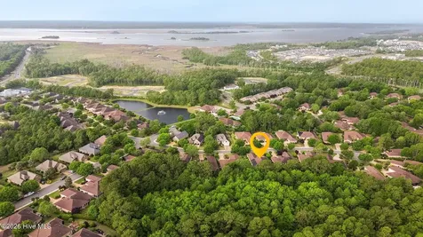5825 White Heron Road Wilmington NC 28412