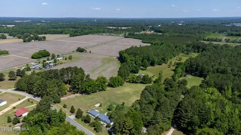 207 Cicero Beatty Road Raeford NC 28376