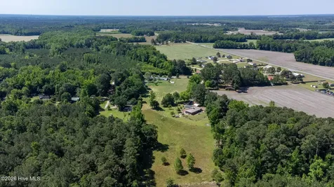 207 Cicero Beatty Road Raeford NC 28376