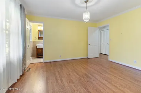 2022 Airport Road Elizabethtown NC 28337