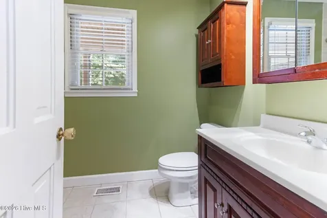 2022 Airport Road Elizabethtown NC 28337