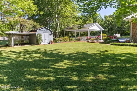 2022 Airport Road Elizabethtown NC 28337