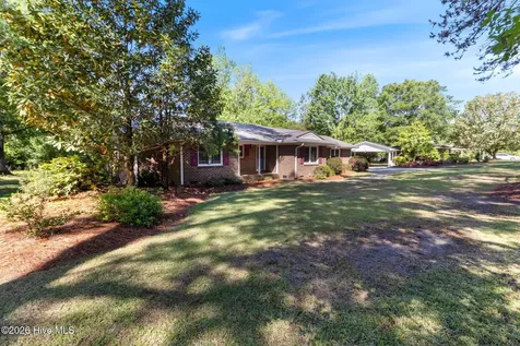 2022 Airport Road Elizabethtown NC 28337