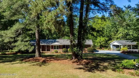 2022 Airport Road Elizabethtown NC 28337