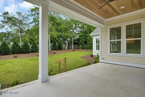 324 Grayhawk Circle Wilmington NC 28411