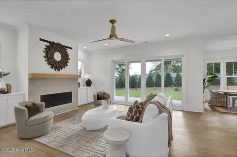 324 Grayhawk Circle Wilmington NC 28411