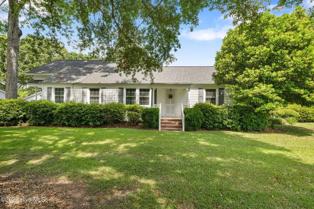 552 Garden Road Willard NC 28478