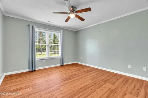 215 Winding Creek Way Hubert NC 28539