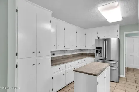 215 Winding Creek Way Hubert NC 28539