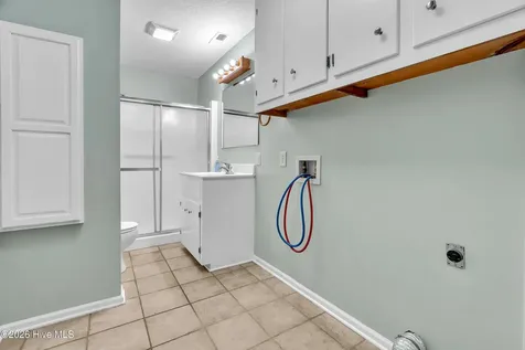 215 Winding Creek Way Hubert NC 28539