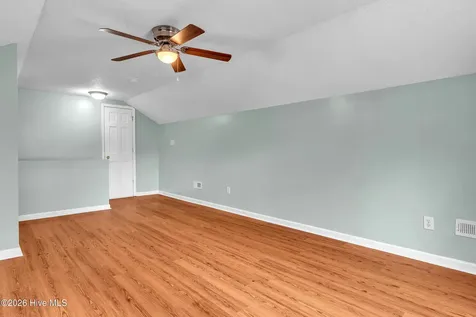 215 Winding Creek Way Hubert NC 28539