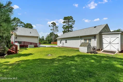 215 Winding Creek Way Hubert NC 28539