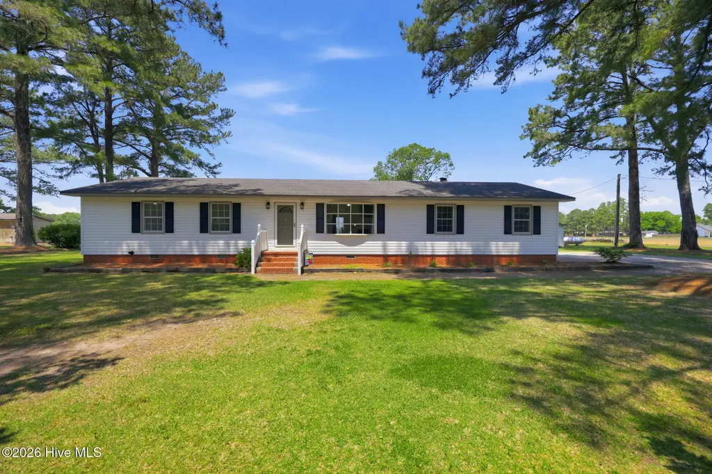 2336 Wharton Station Road Washington NC 27889