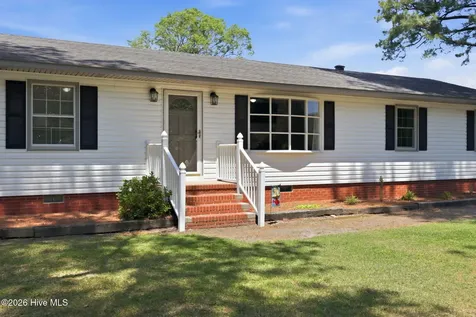 2336 Wharton Station Road Washington NC 27889