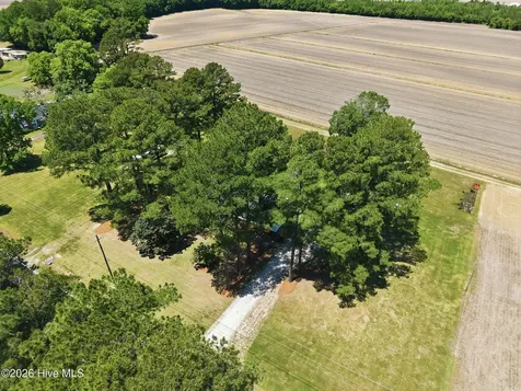 2336 Wharton Station Road Washington NC 27889