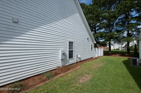3421 Providence Place Winterville NC 28590